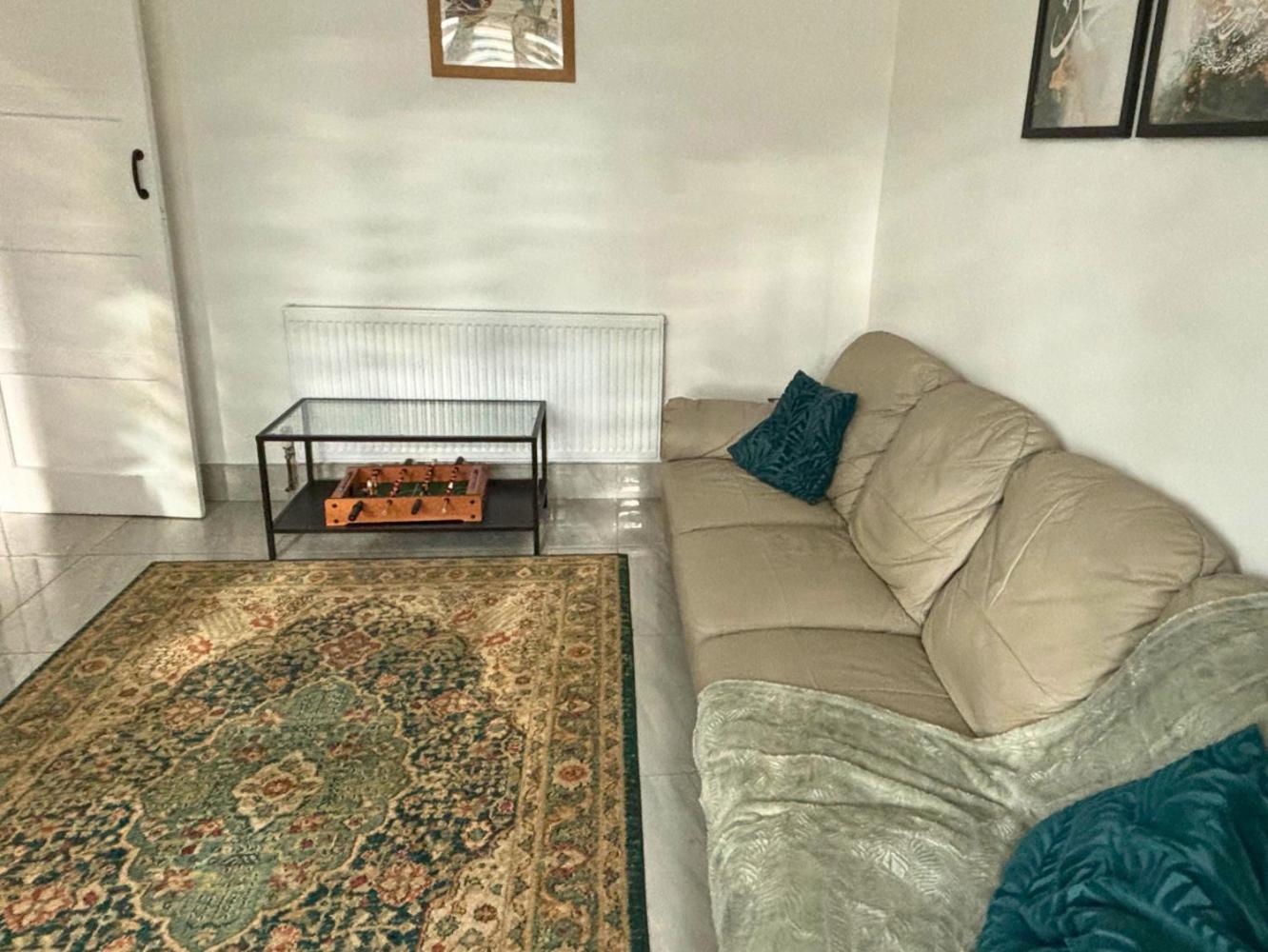 Charming And Cosy London Home, Garden, Parking & Family Fun Mitcham Exterior photo